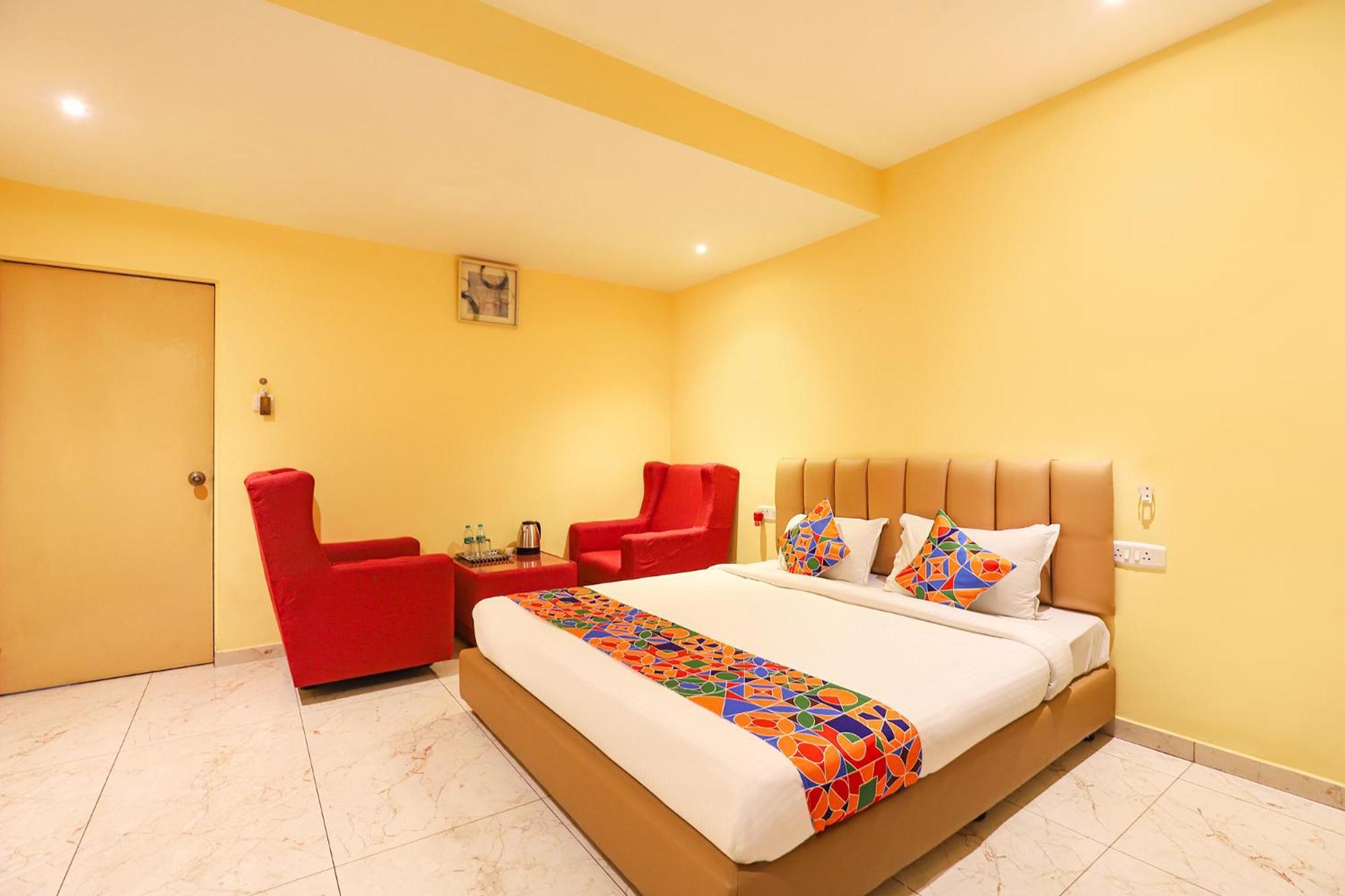 Fabhotel Chamiers Park - Nandanam Chennai Exterior photo
